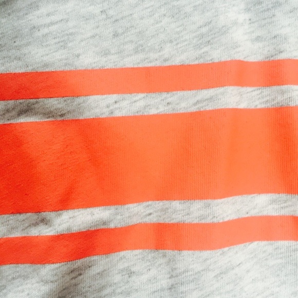 crazy 8 | Graphic Long Sleeve Top - Picture 4 of 5